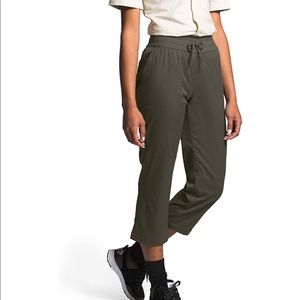 The North Face Aphrodite Motion Capri